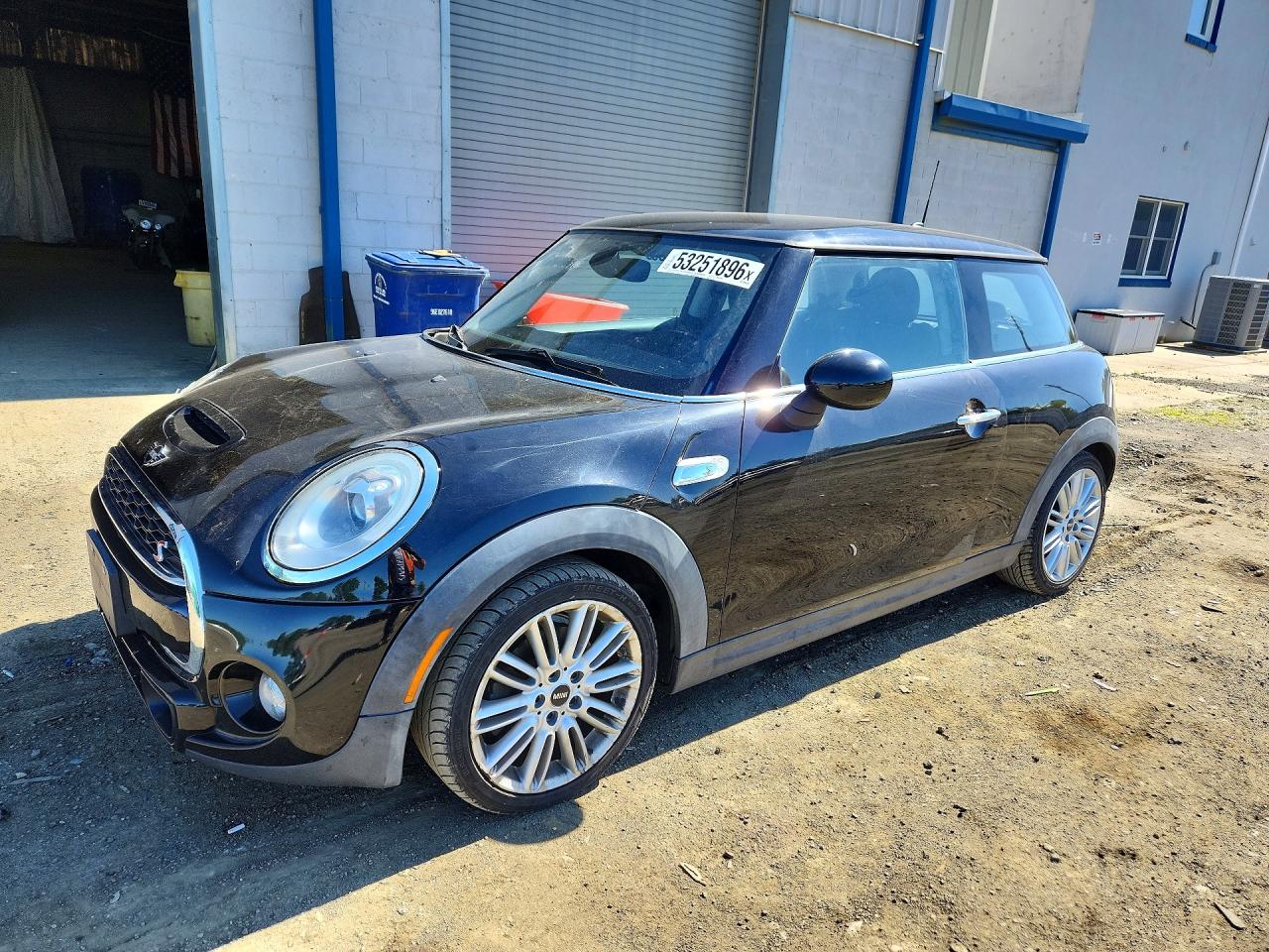 2016 MINI COOPER