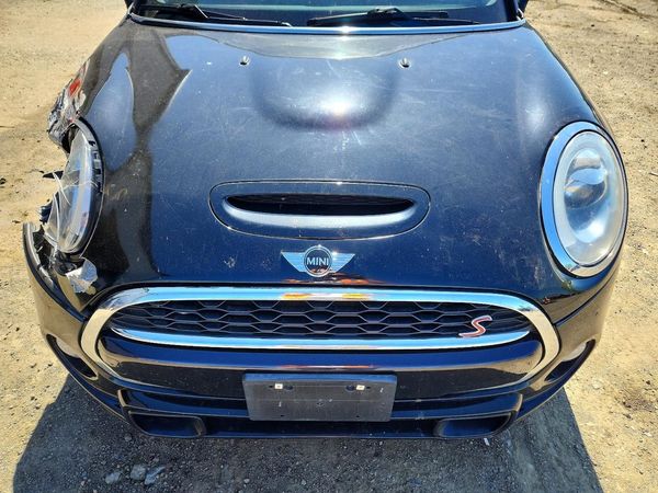 2016 MINI COOPER