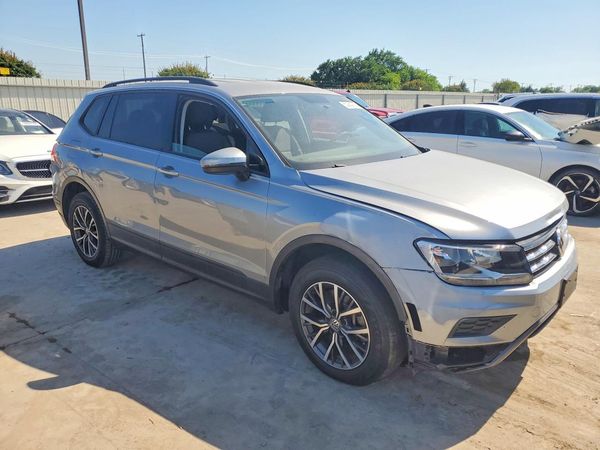 2021 VOLKSWAGEN TIGUAN S — Passenger 3/4