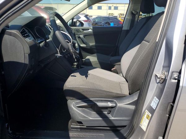 2021 VOLKSWAGEN TIGUAN S — DENT
