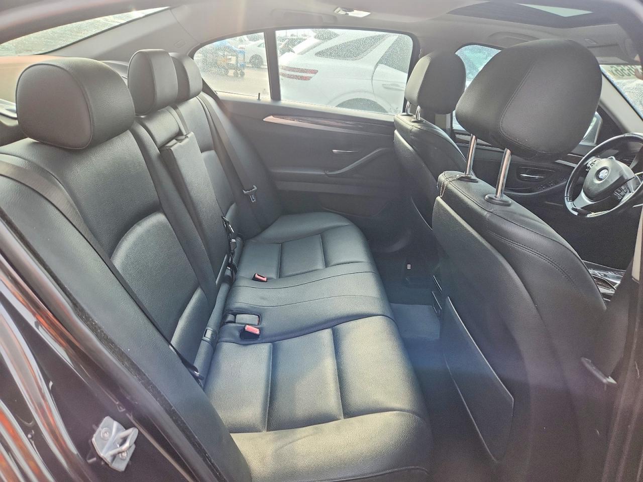 2016 BMW 528