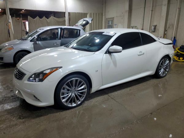 2015 INFINITI Q60 CONVERTIBLE