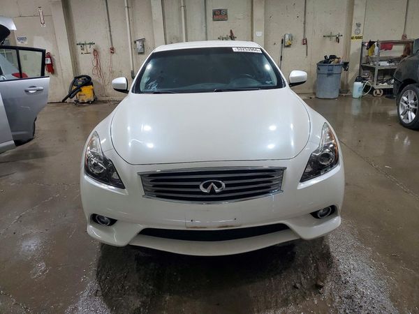 2015 INFINITI Q60 CONVERTIBLE