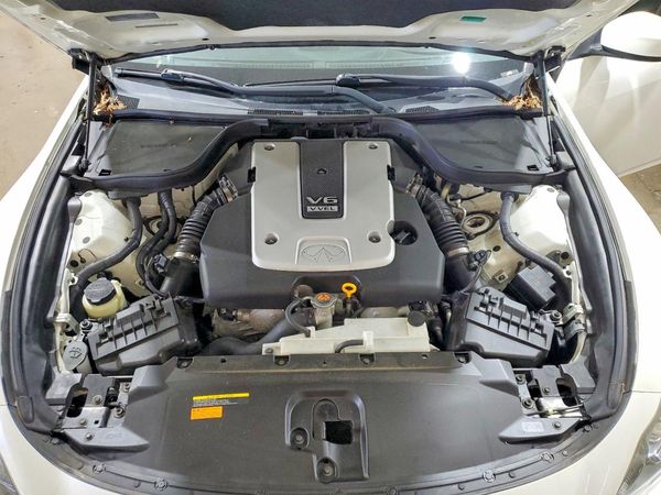 2015 INFINITI Q60 CONVERTIBLE