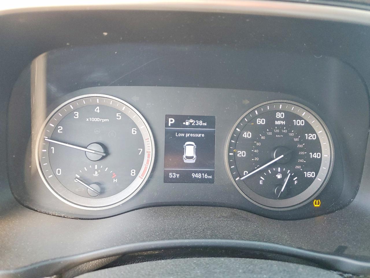 2020 HYUNDAI TUCSON SE