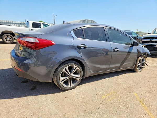 2015 KIA FORTE TOP (High)