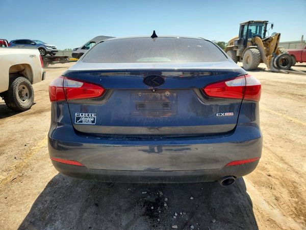 2015 KIA FORTE TOP (High)