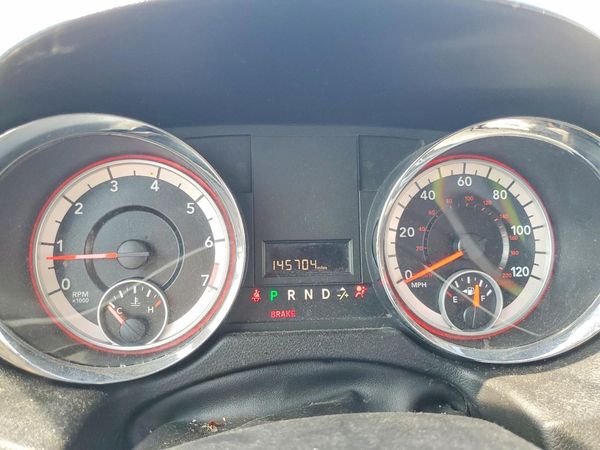 2015 DODGE GRAND CARAVAN SE