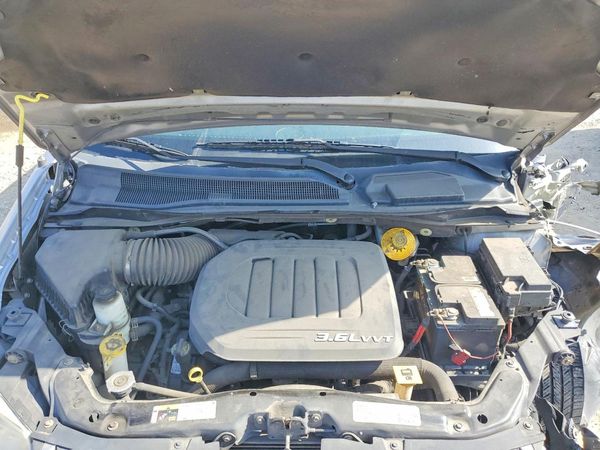 2015 DODGE GRAND CARAVAN SE