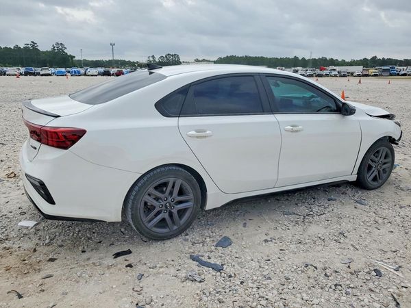 2021 KIA FORTE GT Line