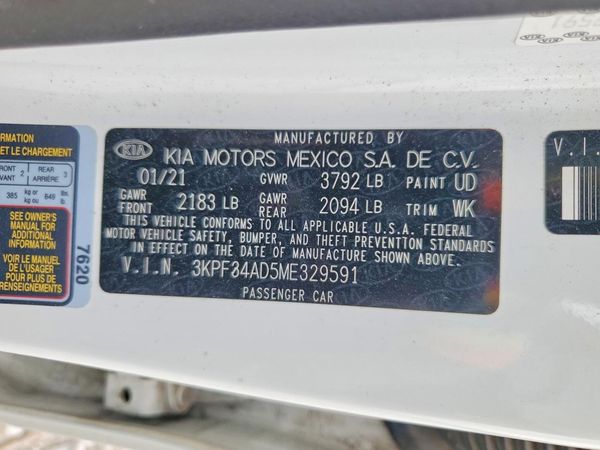 2021 KIA FORTE GT Line