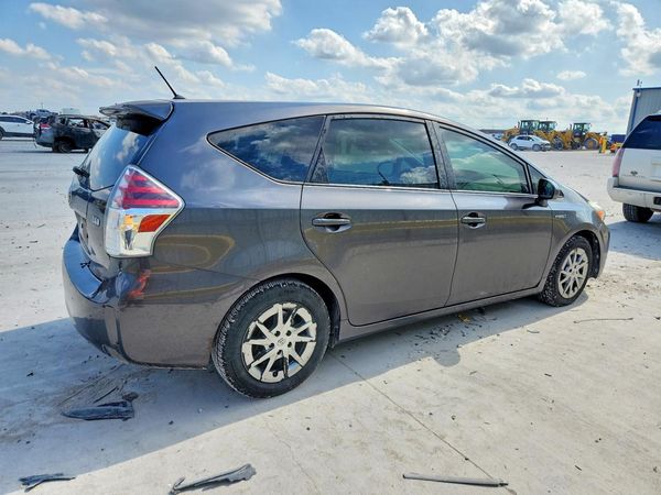 2015 TOYOTA PRIUS
