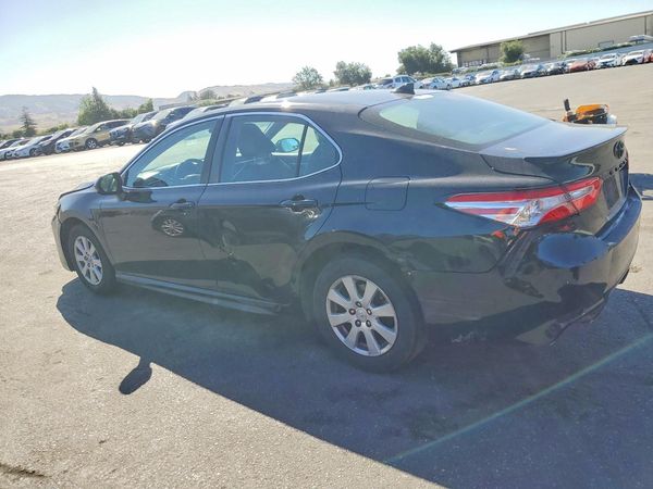 2020 TOYOTA CAMRY