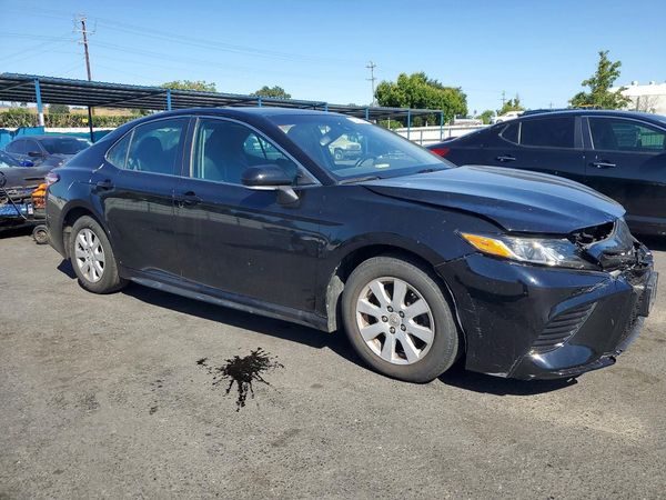 2020 TOYOTA CAMRY