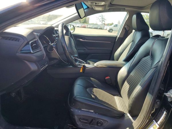 2020 TOYOTA CAMRY