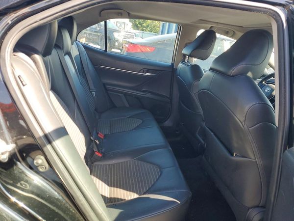 2020 TOYOTA CAMRY