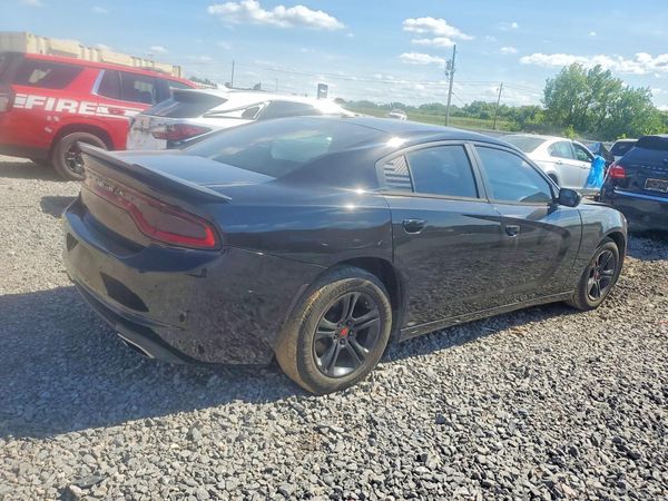 2016 DODGE CHARGER SE