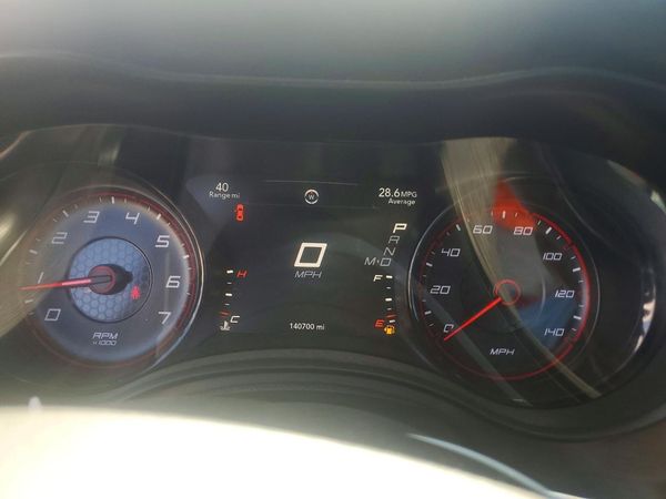 2016 DODGE CHARGER SE
