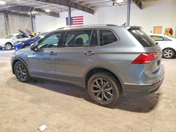 2022 VOLKSWAGEN TIGUAN 4Motion SE