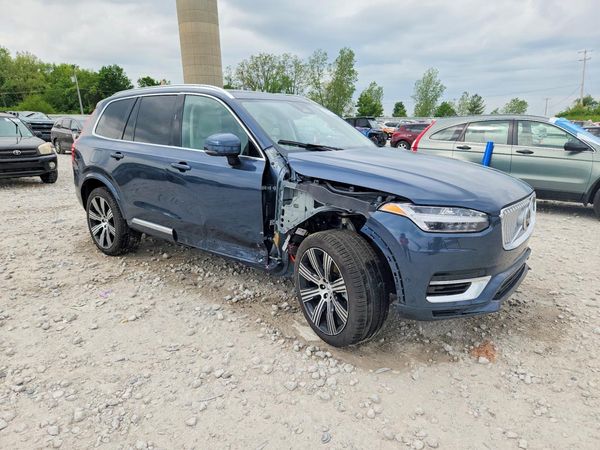 2025 VOLVO XC90 Plus Bright