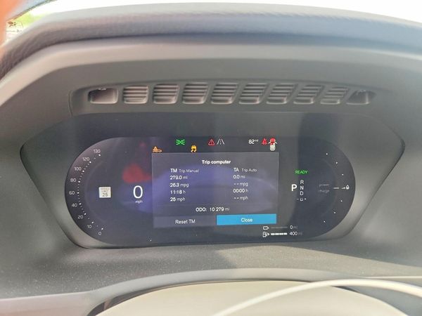 2025 VOLVO XC90 Plus Bright