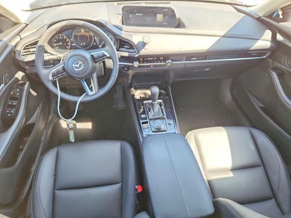 2025 MAZDA CX-30 Select Sport Package