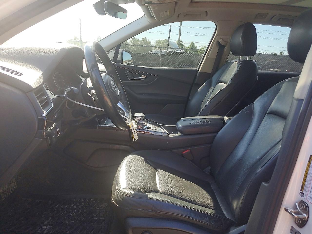 2017 AUDI Q7 quattro Premium