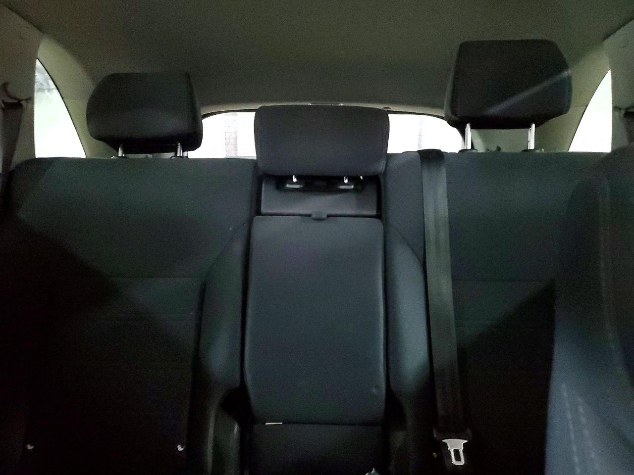 2018 KIA SORENTO L, LX