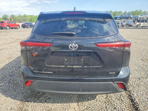 2022 TOYOTA HIGHLANDER