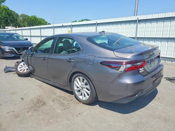 2022 TOYOTA CAMRY