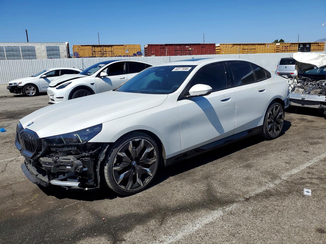 2025 BMW 530