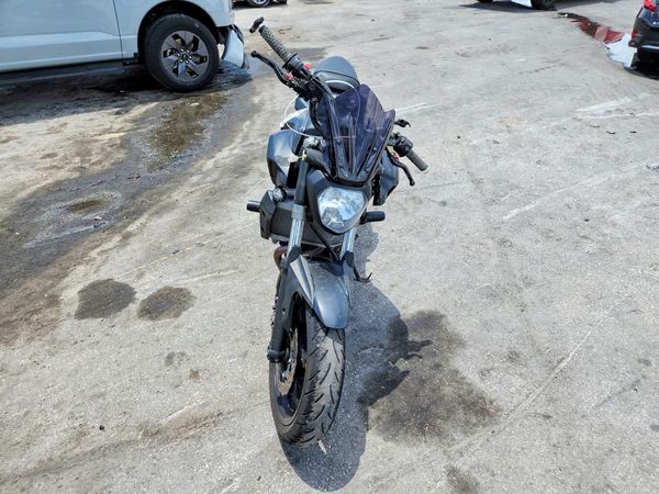 2015 YAMAHA FZ07