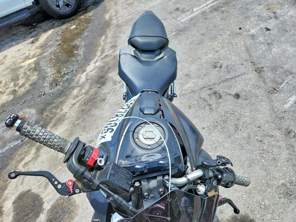 2015 YAMAHA FZ07
