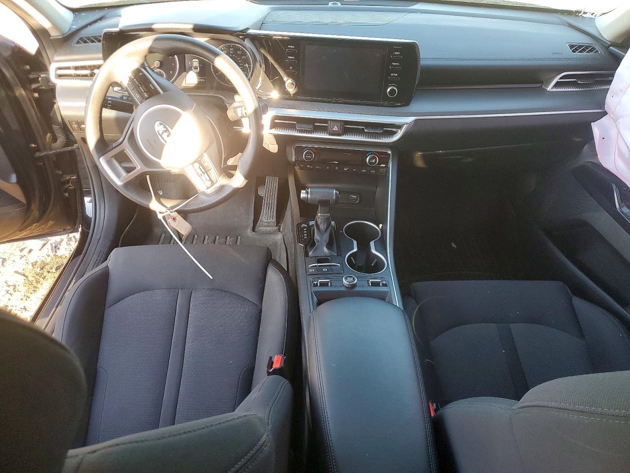 2021 KIA K5 LXS