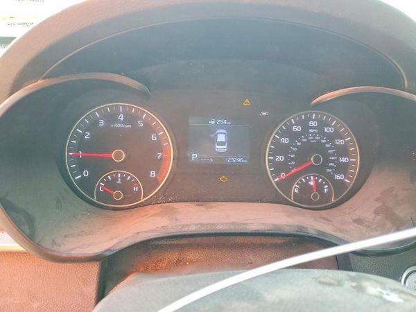 2019 KIA OPTIMA LX, S