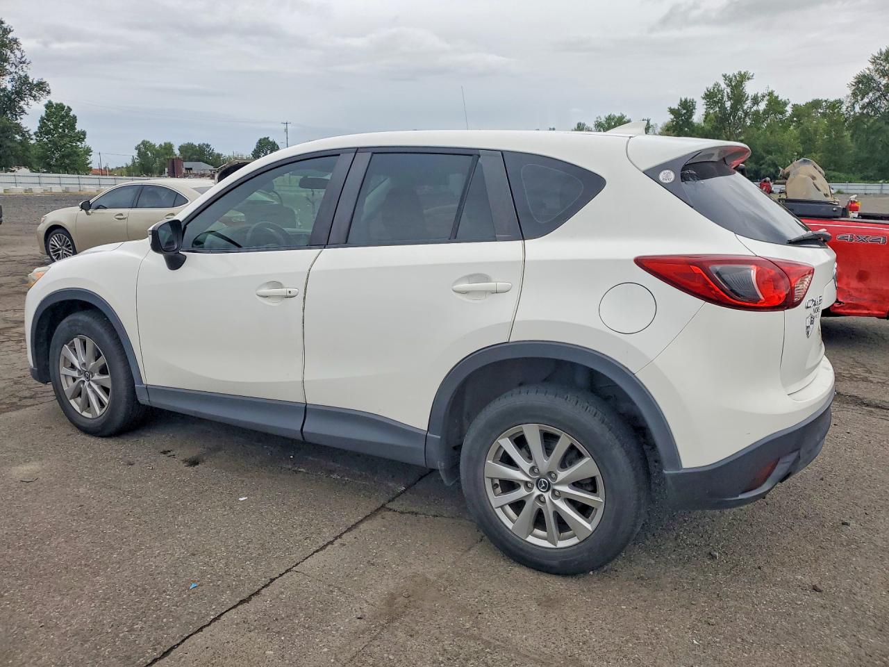 2016 MAZDA CX-5 Sport/GX