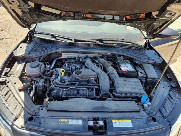 2022 VOLKSWAGEN JETTA Sport