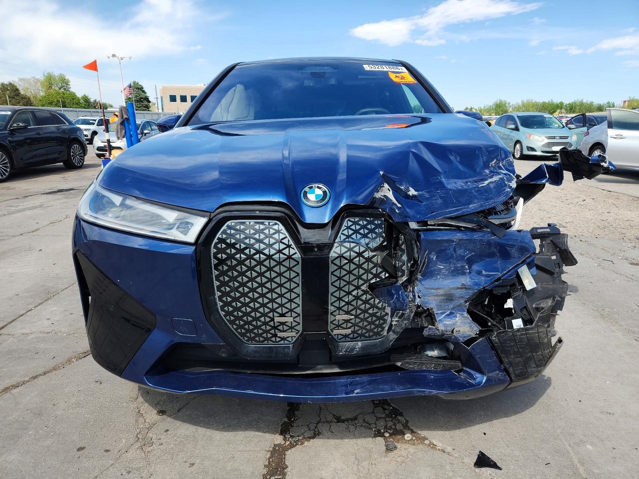 2025 BMW IX xDrive50