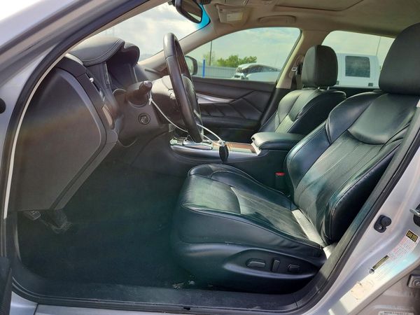 2016 INFINITI Q70L
