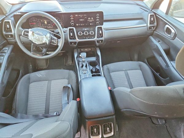 2021 KIA SORENTO LX