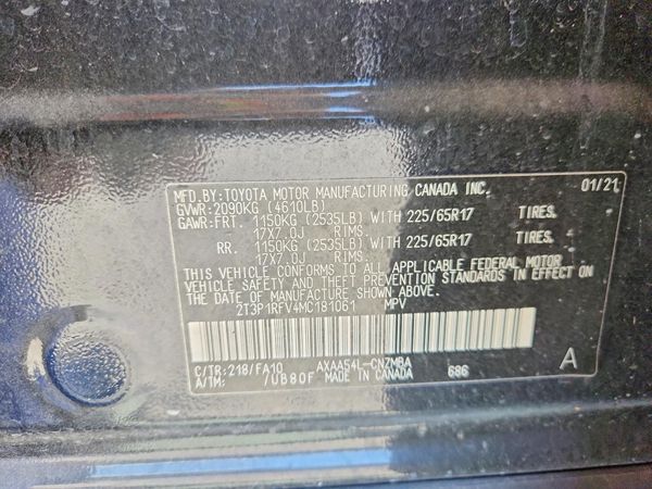 2021 TOYOTA RAV4 XLE