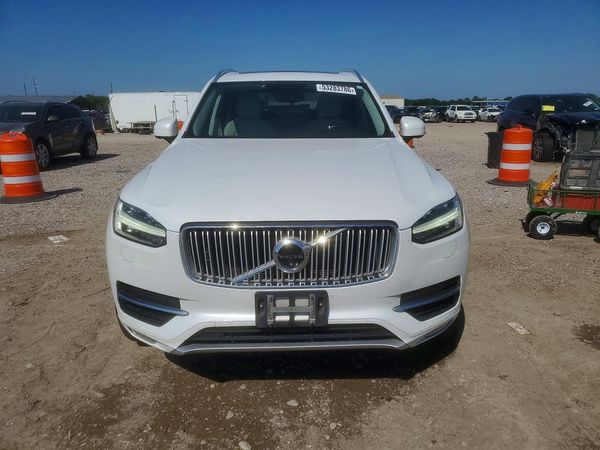 2018 VOLVO XC90 Inscription