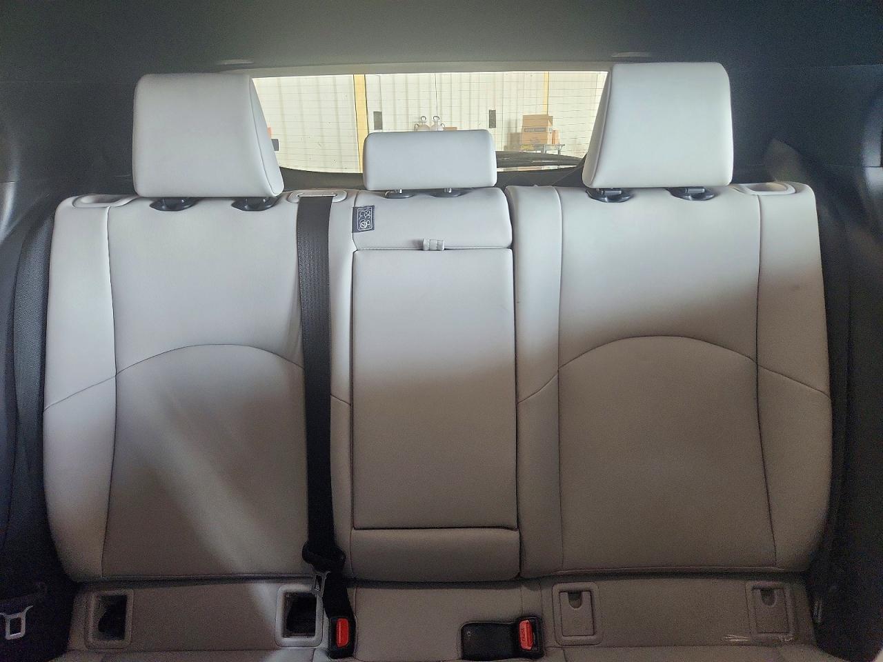 2021 LEXUS UX 200 Base