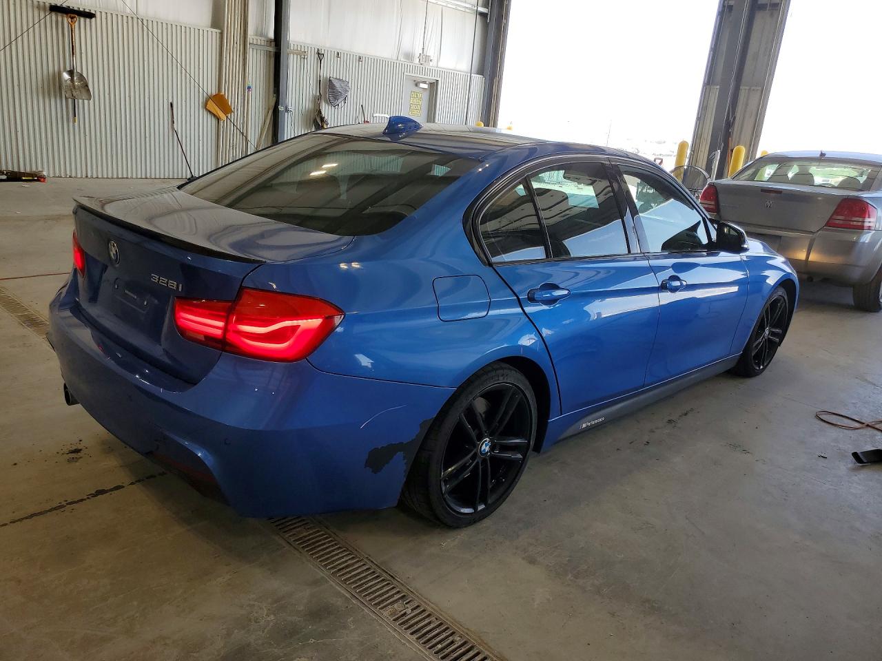 2016 BMW 328 SA