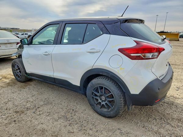 2020 NISSAN KICKS
