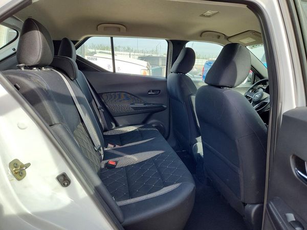 2020 NISSAN KICKS