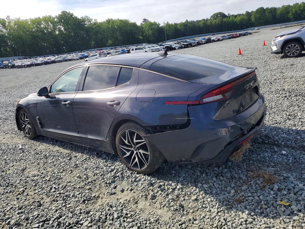 2022 KIA STINGER GT-Line