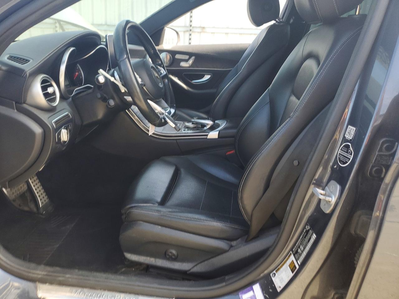 2016 MERCEDES-BENZ C C300