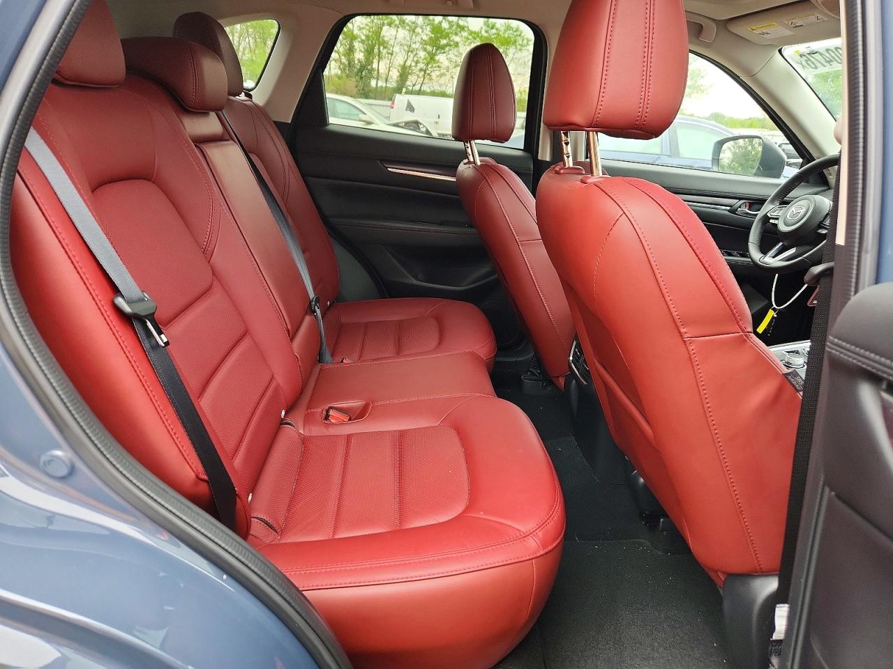 2023 MAZDA CX-5 Preferred Package