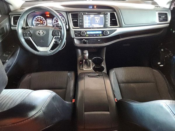2016 TOYOTA HIGHLANDER Base/Hybrid